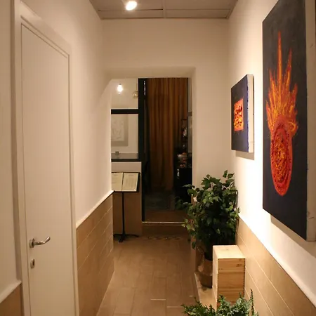 Hotel H22