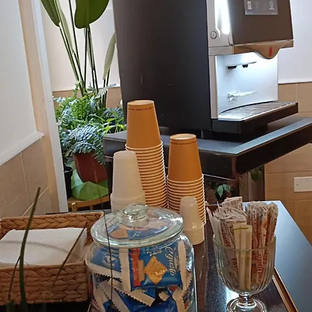 H22 Szálloda Nápoly